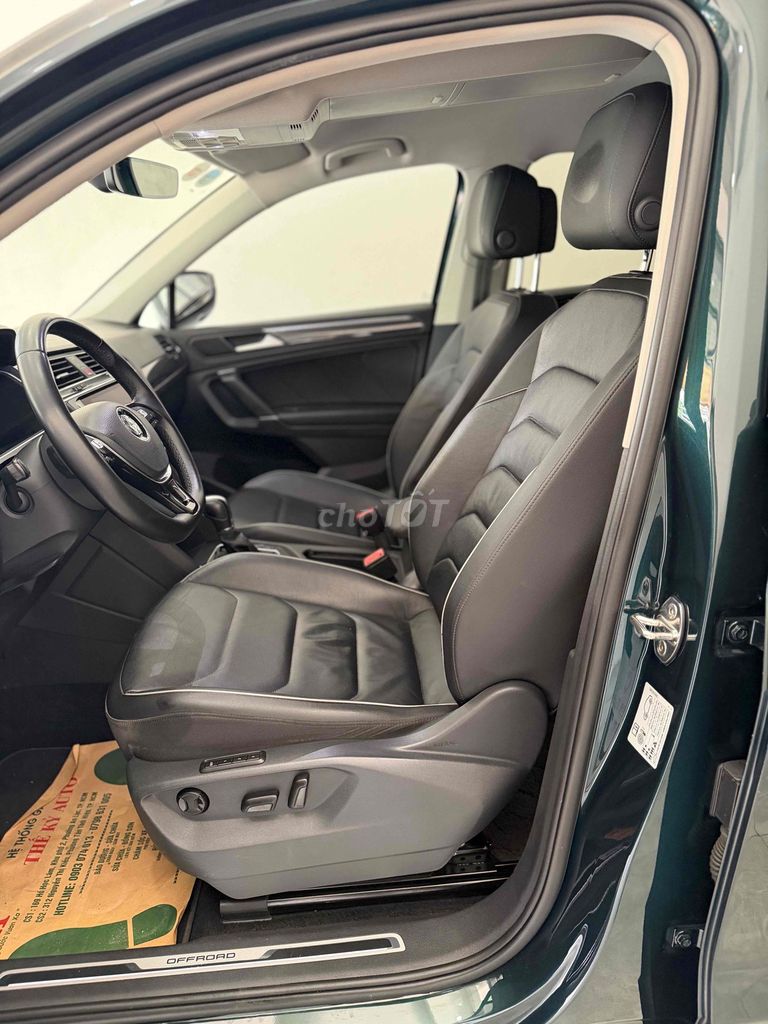 Volkswagen Tiguan 2019 Allspace - 72000 km. Mua bán Ô tô tại Quận 12 Tp Hồ Chí Minh được đăng bởi Tân hình 7