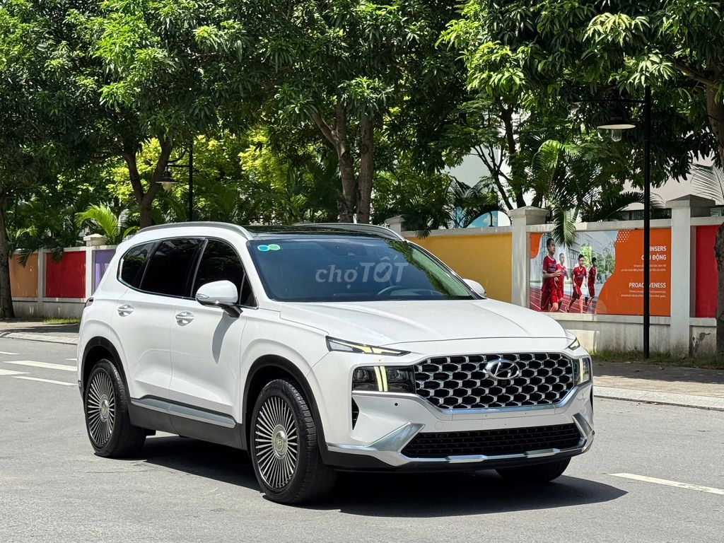 Hyundai Santafe Full xăng, đời 2021. Mua bán Ô tô tại Quận Long Biên Hà Nội được đăng bởi PHÚC LÂM  AUTO hình 4