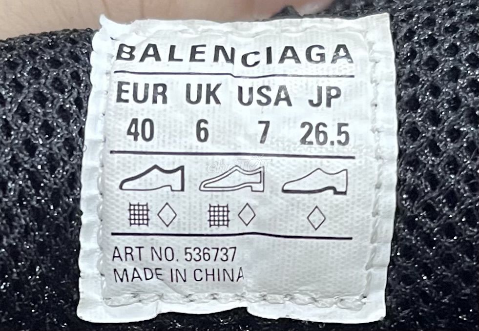 Giày thể thao Balenciaga Nam Đen 40. Mua bán Giày dép tại Quận Ngũ Hành Sơn Đà Nẵng được đăng bởi Nguyễn Thị Hằng hình 1