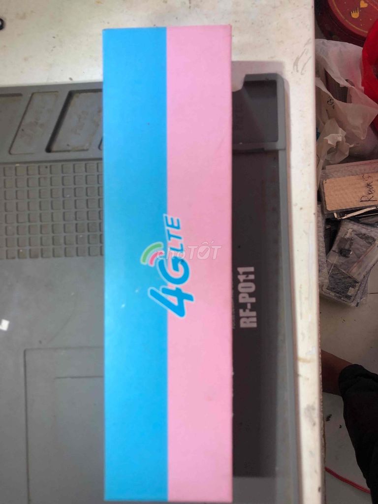 Đồng hồ thông minh trẻ em 4G định vị Hồng Xanh. Mua bán Thiết bị đeo thông minh tại Quận 5 Tp Hồ Chí Minh được đăng bởi nguyentuan hình 1