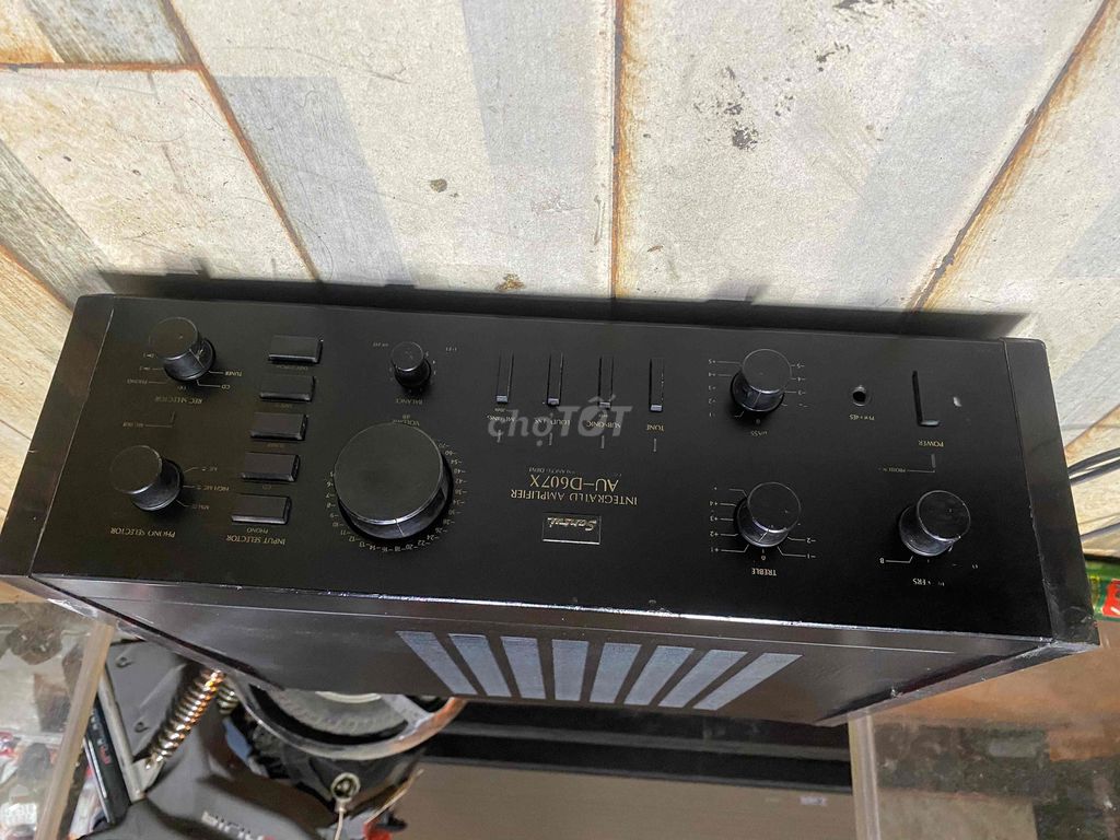 Amply sansui 607X