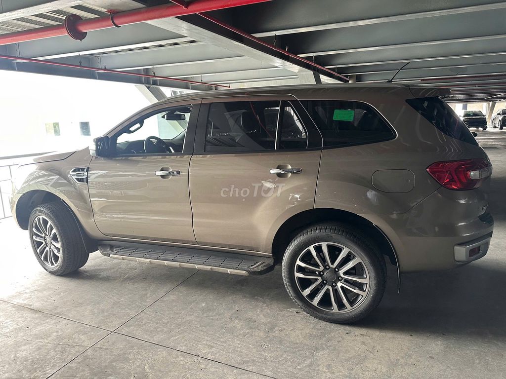 Ford Everest Titanium 2019, bảo hành 2026, vay 75%. Mua bán Ô tô tại Quận Tân Phú Tp Hồ Chí Minh được đăng bởi Đức hình 5