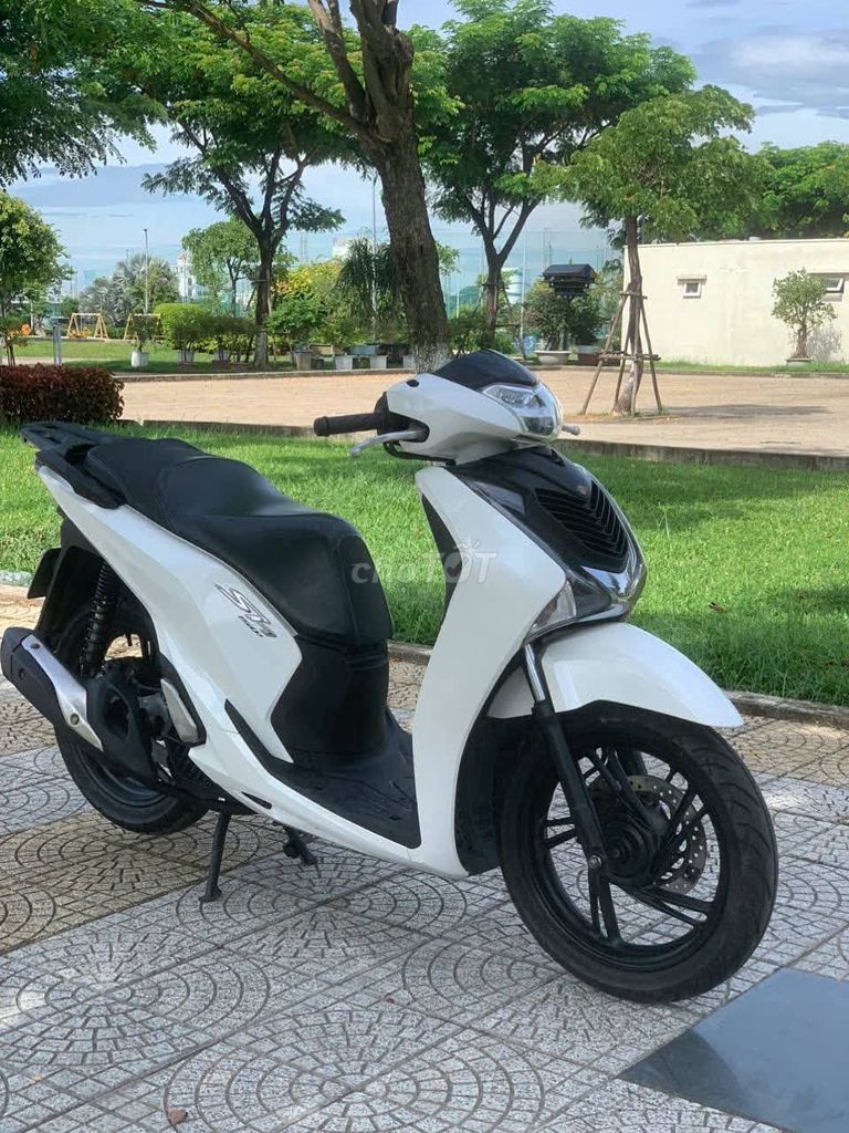 Honda Sh 2017 siêu mới có trả góp trao đổi. Mua bán Xe máy tại Quận Cẩm Lệ Đà Nẵng được đăng bởi Toàn hình 3