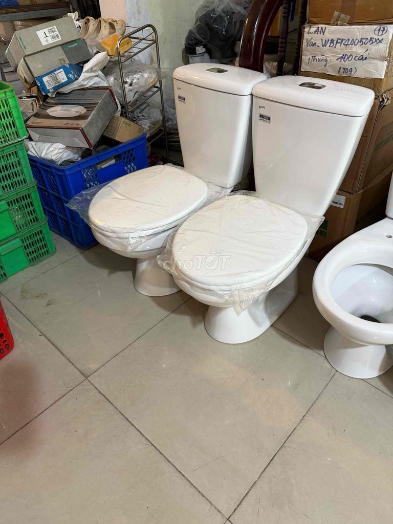 Bồn cầu Inax 108VA Trắng Nút 2 nhấn. Mua bán Thiết bị vệ sinh, nhà tắm tại Thành phố Thủ Đức Tp Hồ Chí Minh được đăng bởi Đào Thắng hình 1