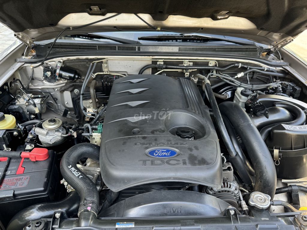 Ford Everest 2014 Limited 4x2 - siêu mới. Mua bán Ô tô tại Quận Long Biên Hà Nội được đăng bởi Mr. Đại mua bán ô tô hình 16