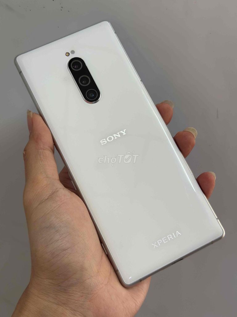 Sony Xperia 1. 99% zin áp. GL. Mua bán Điện thoại tại Quận Tân Phú Tp Hồ Chí Minh được đăng bởi Nguyễn Sơn hình 1