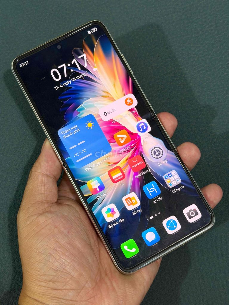 Huawei P50 Pocket 256GB Trắng Nội Địa. Mua bán Điện thoại tại Thành phố Biên Hòa Đồng Nai được đăng bởi Việt hình 1