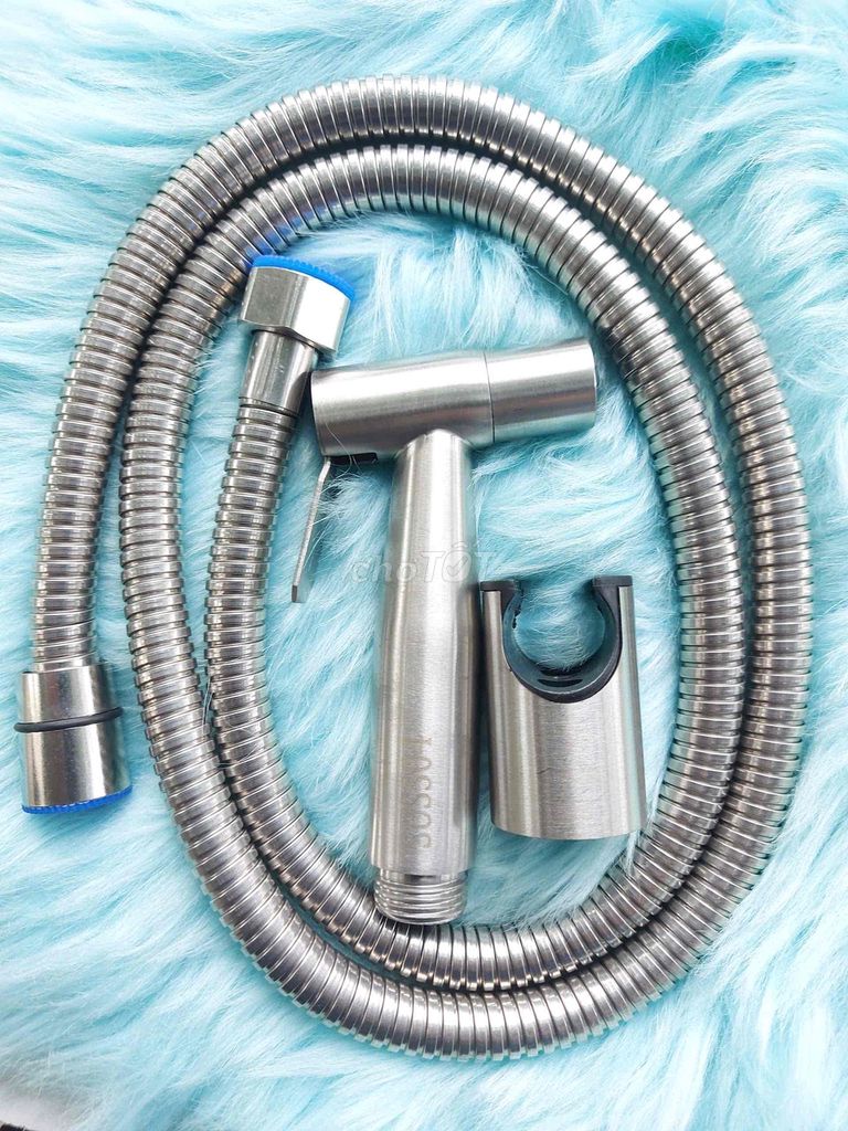Vòi xịt vệ sinh 01 Inox Bạc. Mua bán Thiết bị vệ sinh, nhà tắm tại Huyện Gia Lâm Hà Nội được đăng bởi Nguyễn Nghĩa hình 1
