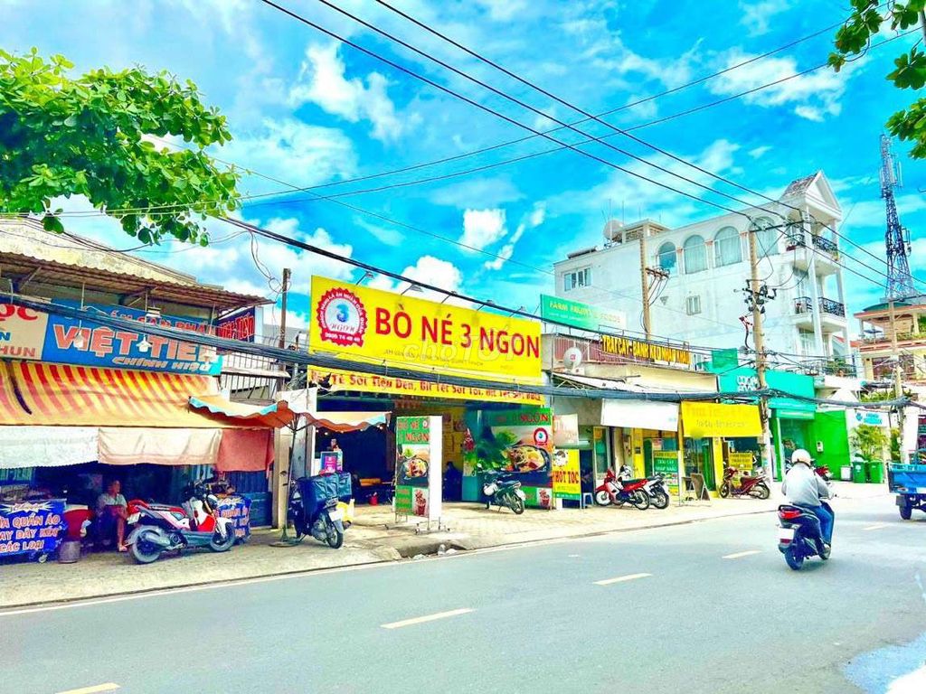 Nhà MT Lâm Văn Bền P.Tân Quy.Q.7 Dt 8x40m, Giá bán 40 tỷ