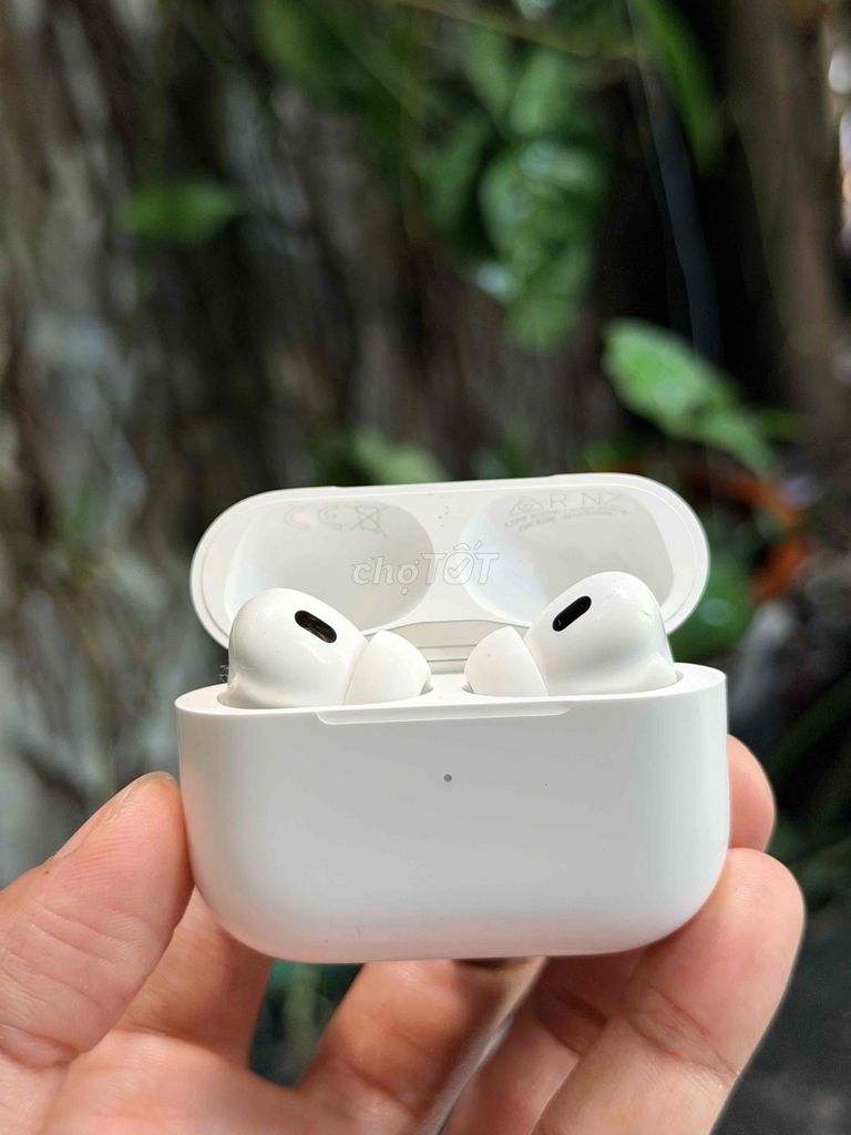 Tai nghe AirPods Pro 2 TypeC Chính Hãng Fptshop. Mua bán Tivi, Âm thanh tại Quận Sơn Trà Đà Nẵng được đăng bởi Anh Apple Chính Hãng hình 1