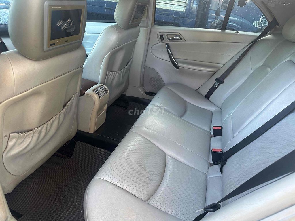Mercedes Benz C Class 2004 C180K số tự động. Mua bán Ô tô tại Huyện Bàu Bàng Bình Dương được đăng bởi Trần Văn Quang hình 4