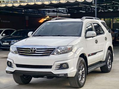 TOYOTA FORTUNER SPORTIVO 2016 Màu trắng