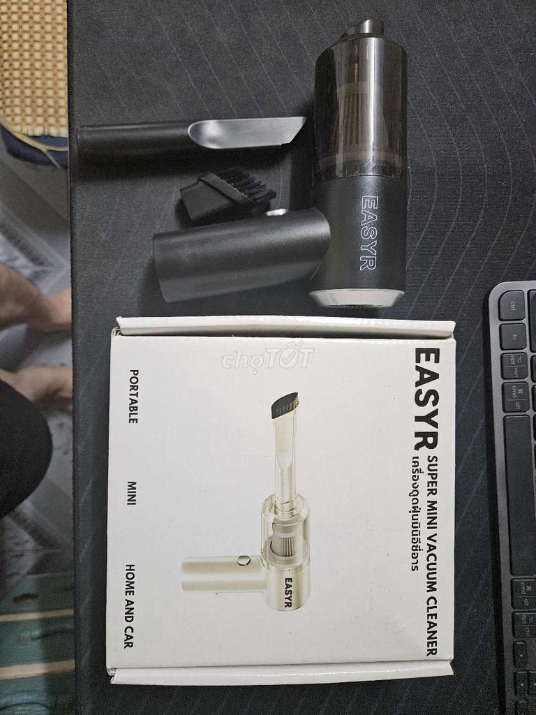 Máy hút bụi cầm tay mini Easer