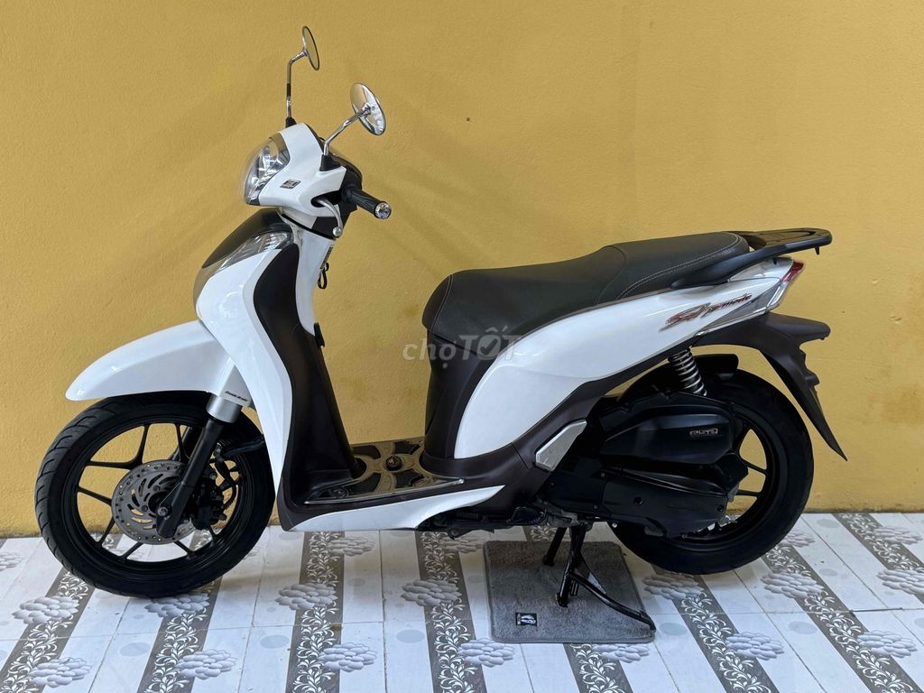 SH moden trắng đen siêu đẹp máy rin em ru. Mua bán Xe máy tại Quận Sơn Trà Đà Nẵng được đăng bởi Minh Dũng bán trả góp 136 vân đồn  hình 7