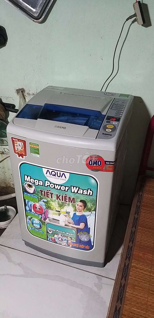 Cần bán máy giặt sanyo đời mới như hình