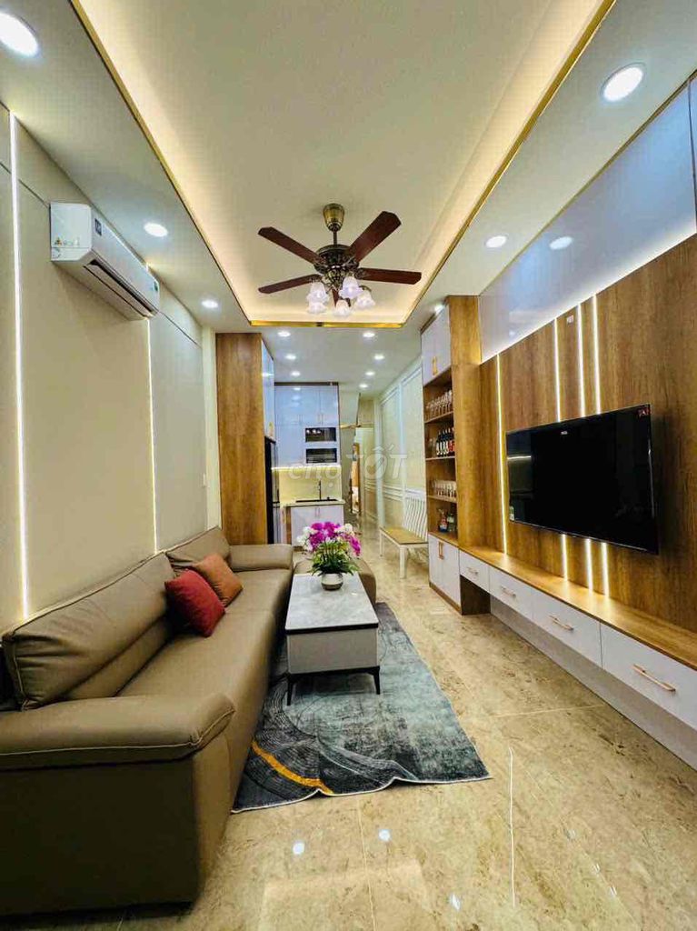 Nhà đẹp 40m2 Lạc Long Quân Tân Bình