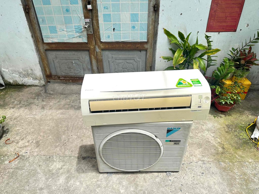 Máy lạnh Daikin FTKC25RVMV Inverter R32. Mua bán Máy lạnh, điều hoà tại Quận Bình Tân Tp Hồ Chí Minh được đăng bởi Hải  hình 1