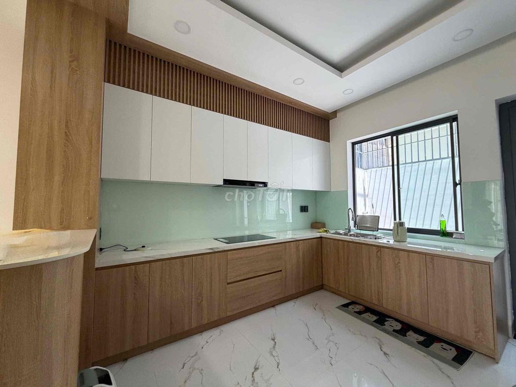 Аренда · 3 комн. · 100 м² · Thành phố Nha Trang, ул. Phùng Hưng