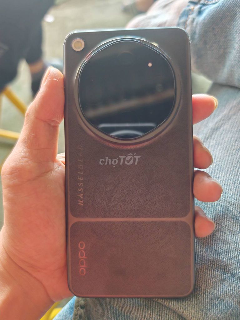 Oppo Find X7 Ultra 12GB/256GB Nâu. Mua bán Điện thoại tại Thành phố Tân An Long An được đăng bởi Hội Đồ Điện Tử hình 1