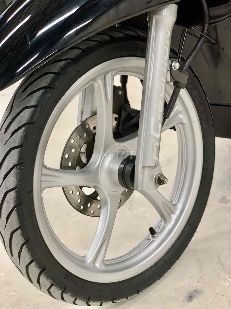 Yamaha Janus 2023 chính chủ form mới full đen đẹp. Mua bán Xe máy tại Thành phố Thủ Đức Tp Hồ Chí Minh được đăng bởi iMotorbike Khương Phan hình 6