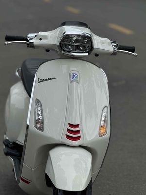 Vespa Sprint 125 2022 Trắng Đen Bản S chính chủ ky. Mua bán Xe máy tại Thành phố Biên Hòa Đồng Nai được đăng bởi Xe Máy Sơn Trung Duy