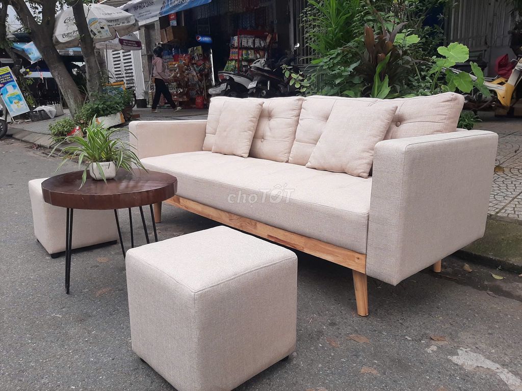 thanh lí bộ sofa nệm  2m còn mới 90%