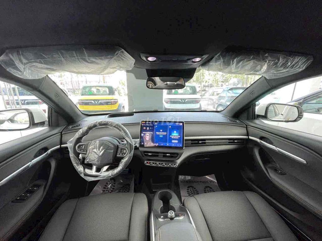 VF7 – TRẢ GÓP 85%, KHÔNG CẦN CHỨNG MINH THU NHẬP!. Mua bán Ô tô tại Thành phố Đà Lạt Lâm Đồng được đăng bởi Kỳ Nguyễn VinFast hình 4