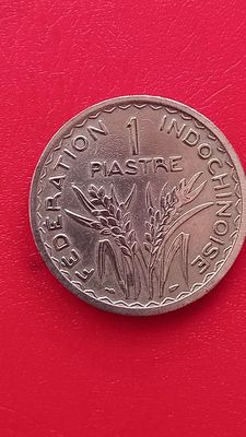 Bán 3 đồng bạc cổ 1947. Giá 1 triệu .