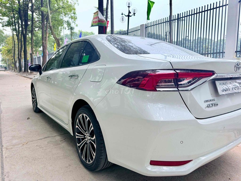 Toyota Altis V 2023. Mua bán Ô tô tại Quận Hoàng Mai Hà Nội được đăng bởi Phạm quang đồng hình 6