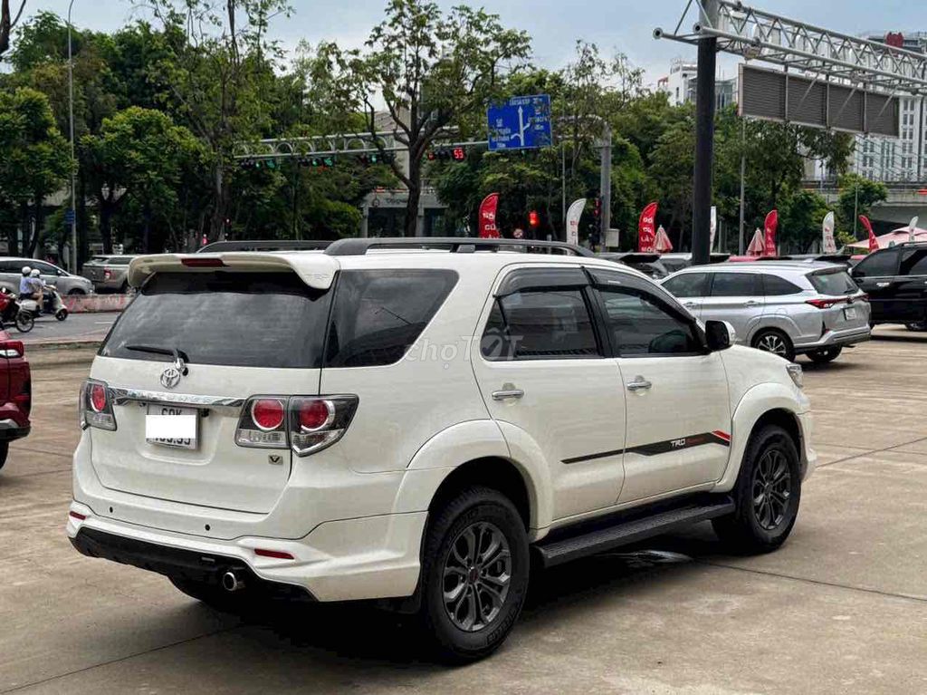 Toyota Fortuner 2016 TRD Sportivo 4x2 AT - 71800 k. Mua bán Ô tô tại Quận Bình Thạnh Tp Hồ Chí Minh được đăng bởi Toyota Sure hình 4