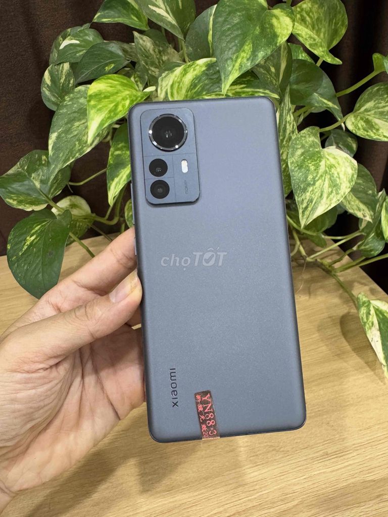 Xiaomi 12 Pro 5G 12/256GB đẹp 100% pin HOÀN HẢO. Mua bán Điện thoại tại Quận Hoàng Mai Hà Nội được đăng bởi Gia Vinh hình 1