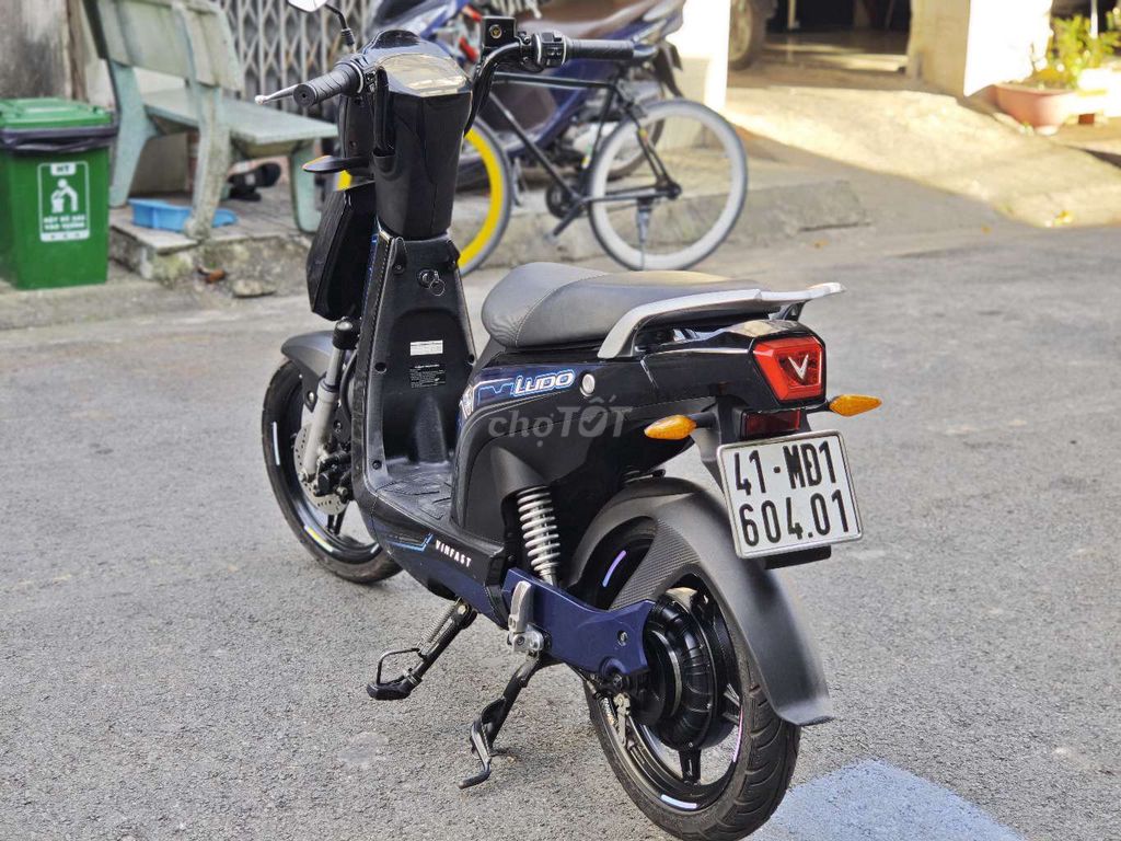 Vinfast Ludo Chính hãng Chính chủ. Pin sạc mua đứt. Mua bán Xe điện tại Quận Tân Phú Tp Hồ Chí Minh được đăng bởi Xe điện Nhất Phương hình 4