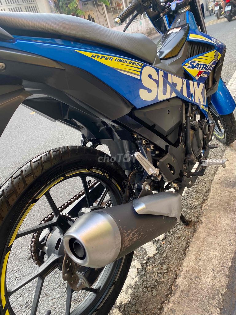 Thanh lý Satria 2019 máy móc nguyên zin áo đẹp. Mua bán Xe máy tại Huyện Hóc Môn Tp Hồ Chí Minh được đăng bởi CẦM ĐỒ F68 hình 4