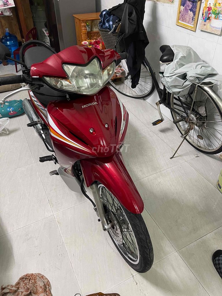 ko đâm đụng áo mới keng thiện chí có bớt. Mua bán Xe máy tại Quận 3 Tp Hồ Chí Minh được đăng bởi nguyễn minh thất hình 4