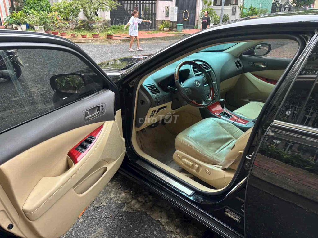 Bán xe Lexus ES 350 - 2007. Mua bán Ô tô tại Quận 8 Tp Hồ Chí Minh được đăng bởi Tuấn Đỗ hình 9