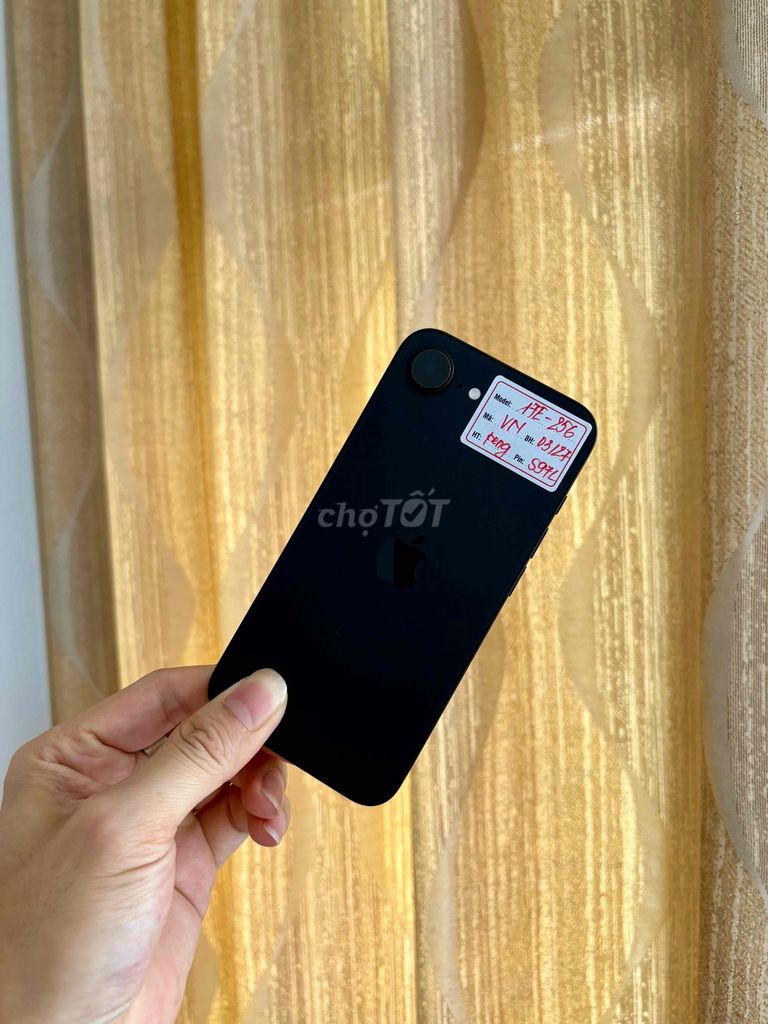 iphone 17E256gb Black Vn Likenew bh 3/2027 P100. Mua bán Điện thoại tại Quận Đống Đa Hà Nội được đăng bởi Quý Hoàng hình 1