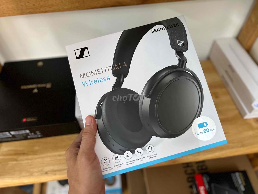 Sennheiser momentum 4 wireless new seal US chuẩn