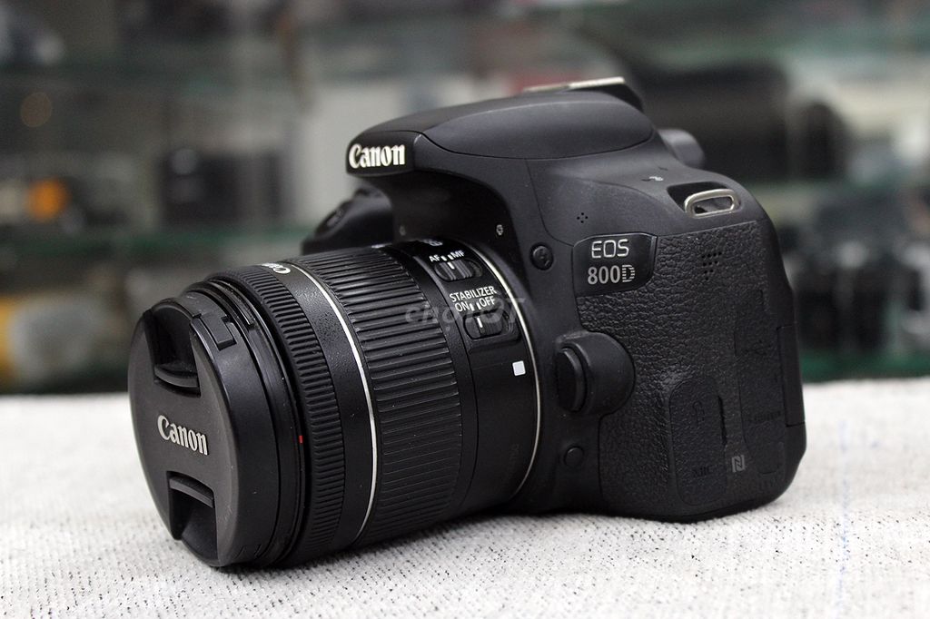 cần bán canon 800D kít 18-55STM đẹp