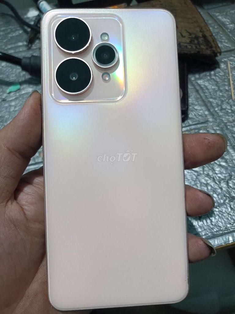Realme 15 5G 8GB/256GB Hồng Dimensity 7300+ 5G. Mua bán Điện thoại tại Thị xã Bến Cát Bình Dương được đăng bởi bảo long hình 1