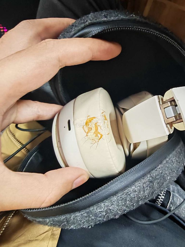 Tai nghe Beats Solo Pro Chống ồn Trắng Bluetooth. Mua bán Tivi, Âm thanh tại Quận Đống Đa Hà Nội được đăng bởi Trinh Linh hình 1