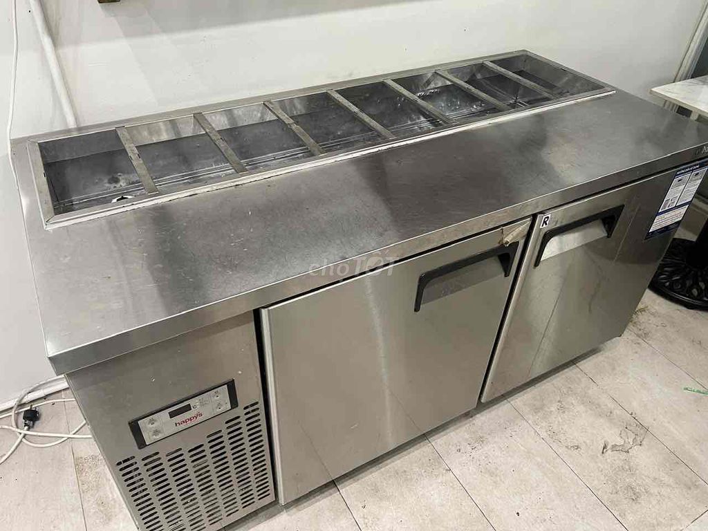 bàn mát salad hàn quốc 2023 mới 99%