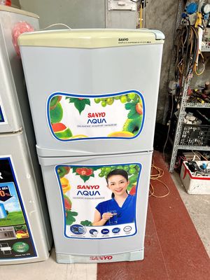 tủ lạnh Sanyo lạnh sâu, nguyên bản 138 lít bền
