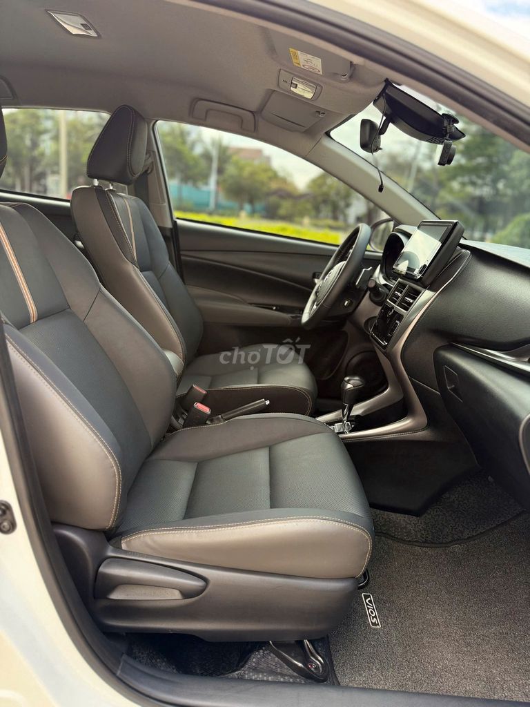 Toyota Vios G 2024 màu trắng mẹ mắng cũng mua. Mua bán Ô tô tại Quận Long Biên Hà Nội được đăng bởi Long Biên Cars hình 13