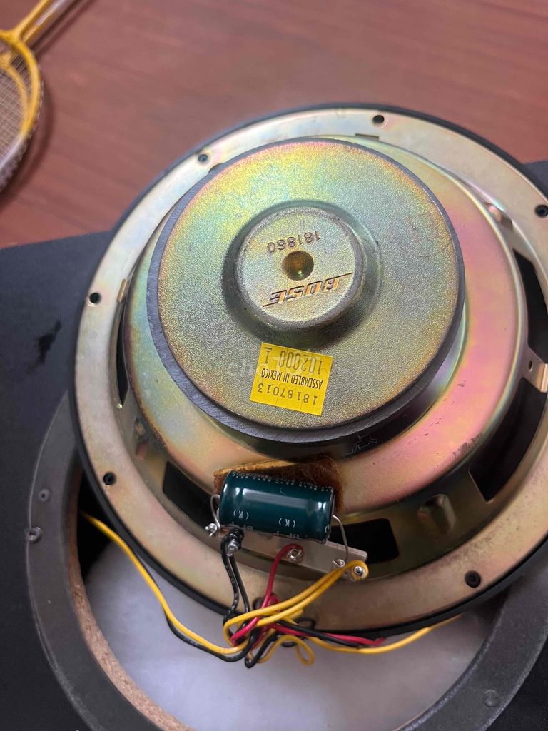 2cap Loa Bose  chính hãngchất liệu nhựa, màu đen