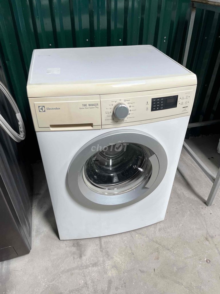 thanh lí máy giặt electrolux 7kg zin 89%