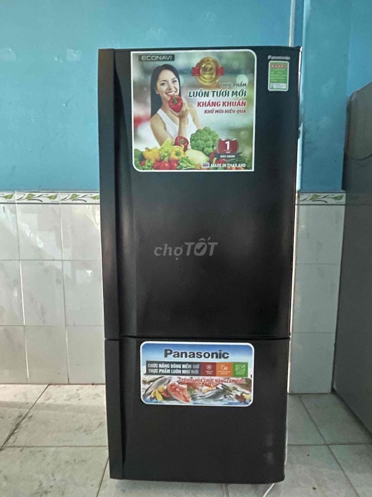 thanh lý tủ lạnh panasonic 417L  inveter