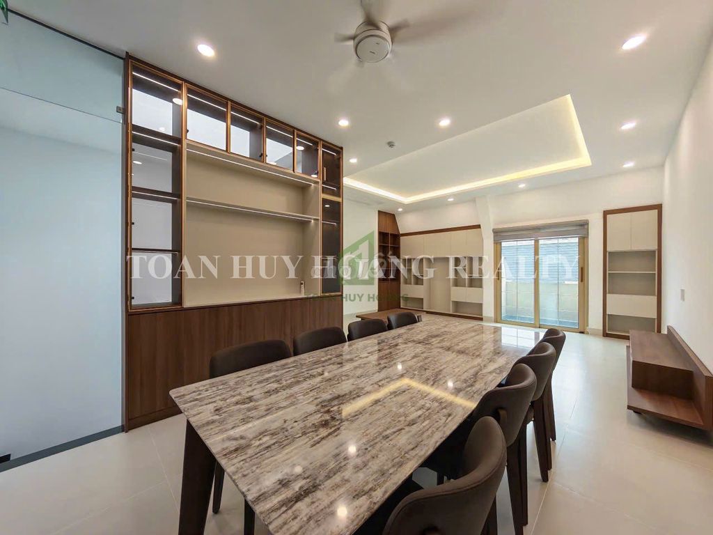 Furnished 4-storey house with elevator on Hoá Sơn 10 — photo 6