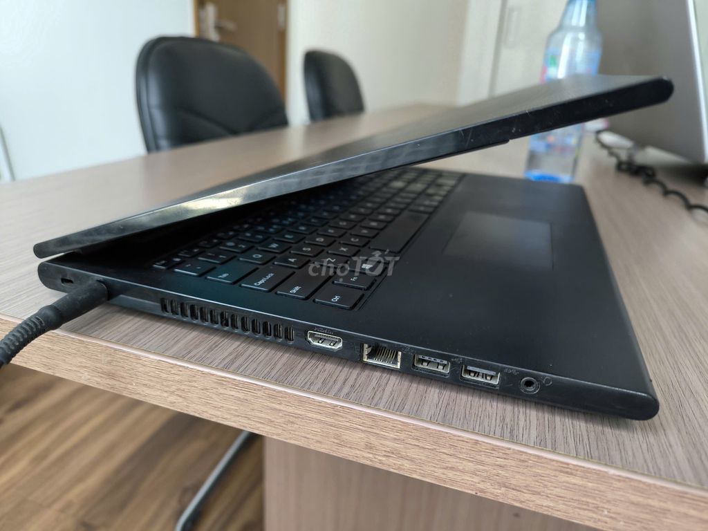 Dell Inspiron 15" Inch Core i3 Hdd 512G chạy nhanh