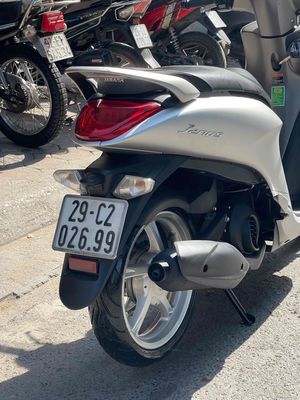 Yamaha Janus 2025 125 Bạc sần 12.000km. Mua bán Xe máy tại Quận Đống Đa Hà Nội được đăng bởi Hà