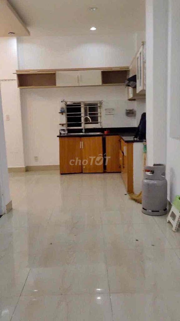 Аренда · 4 комн. · 40 м² · Quận Phú Nhuận, ул. Đường Lê Văn Sỹ